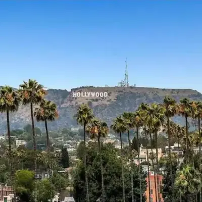 Modern Escape in Hollywood with Rooftop & City Views
