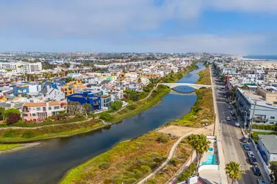 an aerial view of a city with a river at Relaxing Studio 12 in Los Angeles