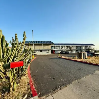 Circle Inn Hotel - Jurupa Valley Riverside 60 Fwy