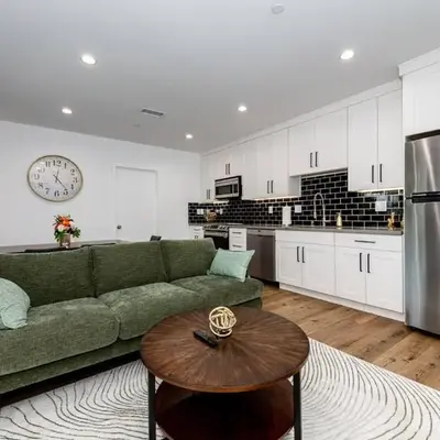 NoHo Home Near Universal Studios