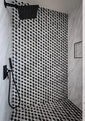 a bathroom with a shower with black and white tiles at Iconic LACasita -FoodieBobaliciousCity- Mins2DTLA in Alhambra