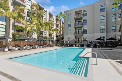 an image of a swimming pool at a apartment complex at Emerald Ridge - Luxe Hollywood Walk of Fame in Los Angeles