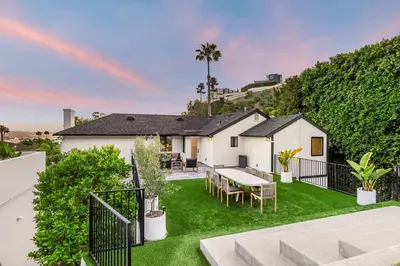 a view of the backyard of a house at Villa Incanto in Los Angeles