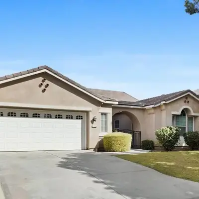 Stylish Silver Falls 4BR KING Master Game Room