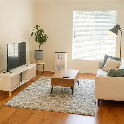 LA Koreatown Nest House - Modern