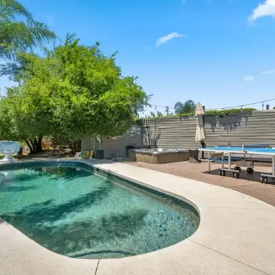 The Royer Retreat With Pool and Hot tub