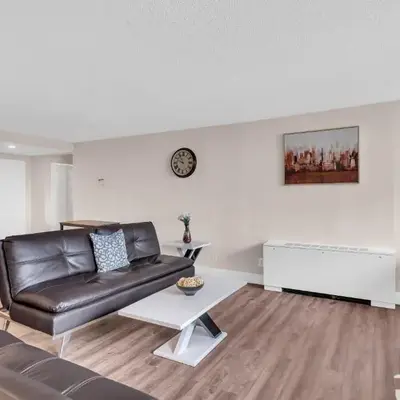 Sunset Boulevard Apartments