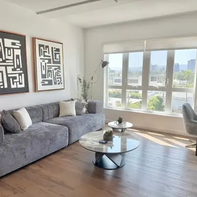 Westwood Penthouse 3 Bedroom 2 Bath w Gym