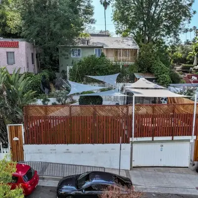 Silver Lake Cozy Getaway