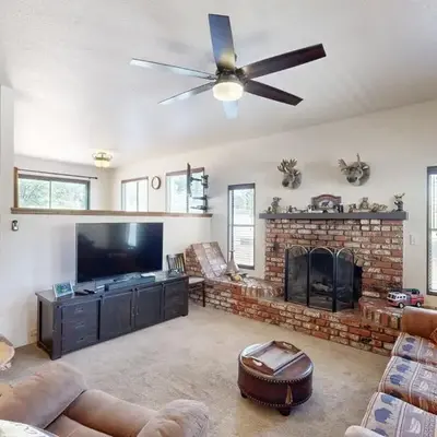 Lazy Bear Cabin ~ Dog-friendly home with private hot tub