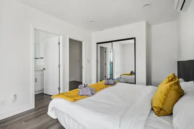 Gallery image of Central 4Bed Bright Parking DTLA USC ExpoPark in Los Angeles