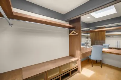 a home office with a desk and a chair at Solara Point in Los Angeles