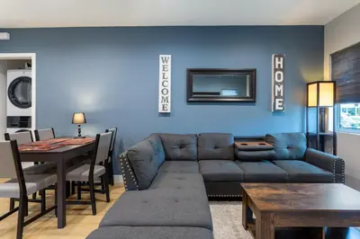 Gallery image of Cozy Spanish Duplex Near Studios in Burbank