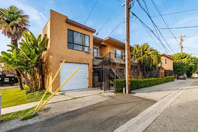 Gallery image of Excellent 1BD Berryman#10 in Los Angeles