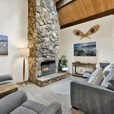 Switzerland Summit Condo- Cozy Base Camp Resort Chalet- Walk to Ski Lifts + Hiking