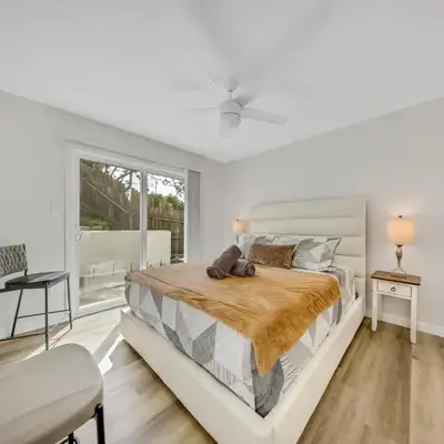Oneluxstay 3BR Home Near the Beach