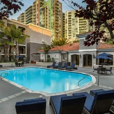 Marina Del Rey View 1BA & 2BA in MDR - Pool