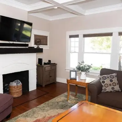Historic craftsman sleeps 9 3br2.5ba Disney 1mi