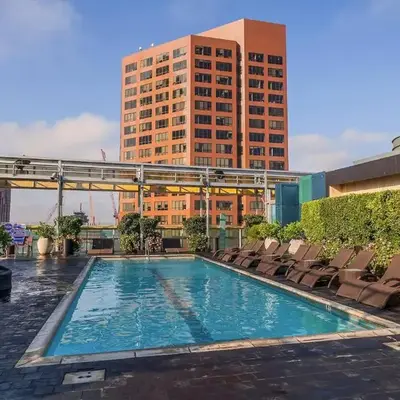 Relax and recharge in this elegant 2BR loft - 108 - GL