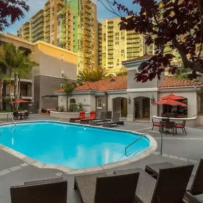 Marina Del Rey Apartment with Resort Amenities - Short Distance To Venice Beach