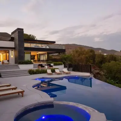 Malibu Coastal Paradise with Pool