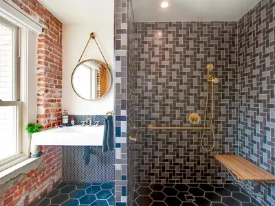 a bathroom with a sink and a shower at Venice V Hotel in Los Angeles
