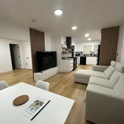 East Hollywood Modern Spacious Bungalow