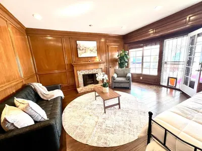 Gallery image of Spacious Beverly Hills Area Home 5BR Pool Spa Game in Los Angeles