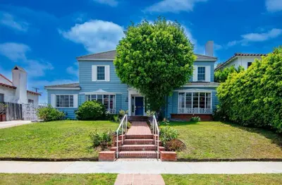 Gallery image of Spacious Beverly Hills Area Home 5BR Pool Spa Game in Los Angeles