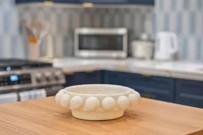 a bowl sitting on top of a counter in a kitchen at New 1 BR, King Bed, Laundry In-Unit, Parking in Los Angeles