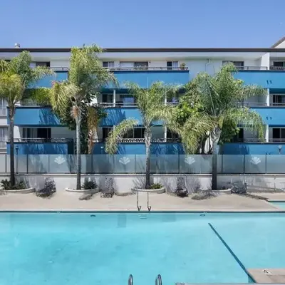 Modern West LA Studio with Pool