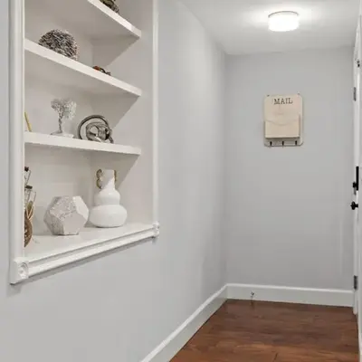 Luxury home w/ yard + parking