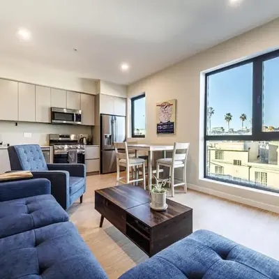 Luxury 1BD Condo in LA with Rooftop City Views