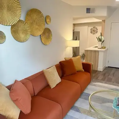 2 KING BED SUITE WALK to BEACH