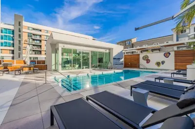 Gallery image of Marbella Lane - Aesthetic 2BR w Ocean views in Long Beach