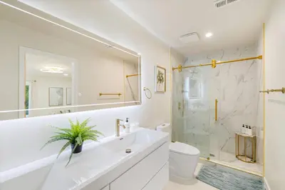 Gallery image of Marbella Lane- Cozy 4BR Oasis Near Nature Trails in West Covina