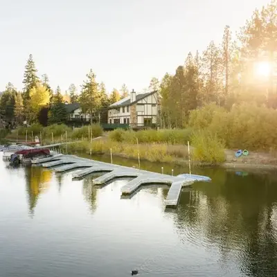 Lakeview Getaway Game Rm