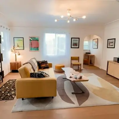 Curated Central Location LA