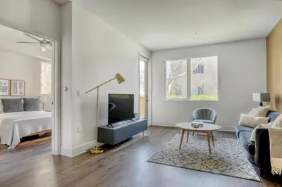 Gallery image of Playa Vista 1br w pool gym lounge wd nr 405 LAX-1025 in Los Angeles