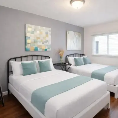 Charming Studio in the Heart of Hollywood