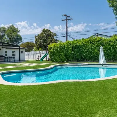 Luxury Summer Getaway in Encino