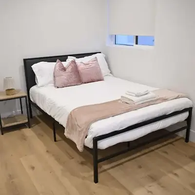 Luxe Ensuite in Shared Home-Minutes to USC