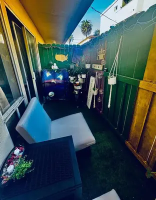 a small room with a couch and a table at Cozy beautiful 2 bedroom home at the beach in Los Angeles