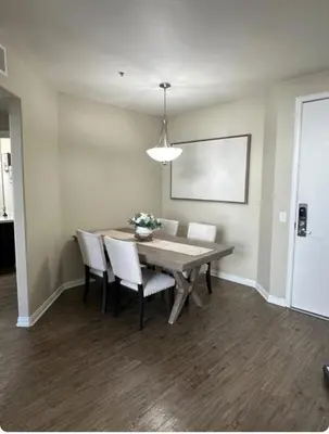 Gallery image of Aqua apartments in Los Angeles