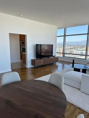 Gallery image of Luxury 2B 2B Ritz Carlton Residence in Los Angeles