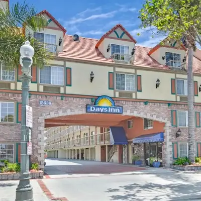 Days Inn by Wyndham Los Angeles LAX South Bay Beach City LA