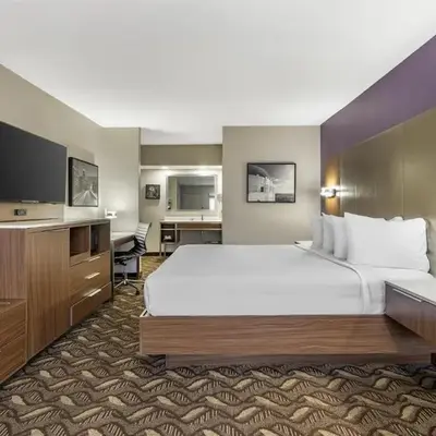 Best Western Airport Plaza Hotel – LAX Airport LA Stadium