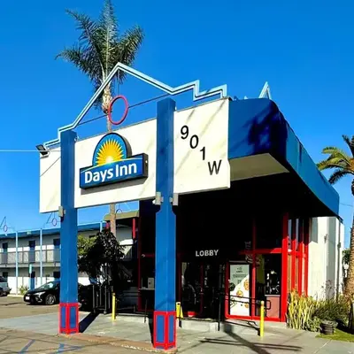 Days Inn by Wyndham Los Angeles LAX Airport Stadium Area