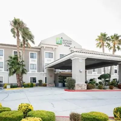 Holiday Inn Express Hotel & Suites Hesperia by IHG