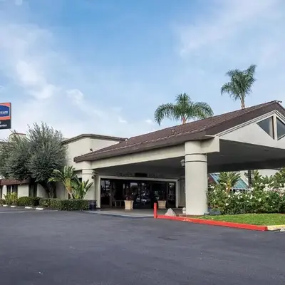 Howard Johnson by Wyndham Fullerton/Anaheim Conference Cntr